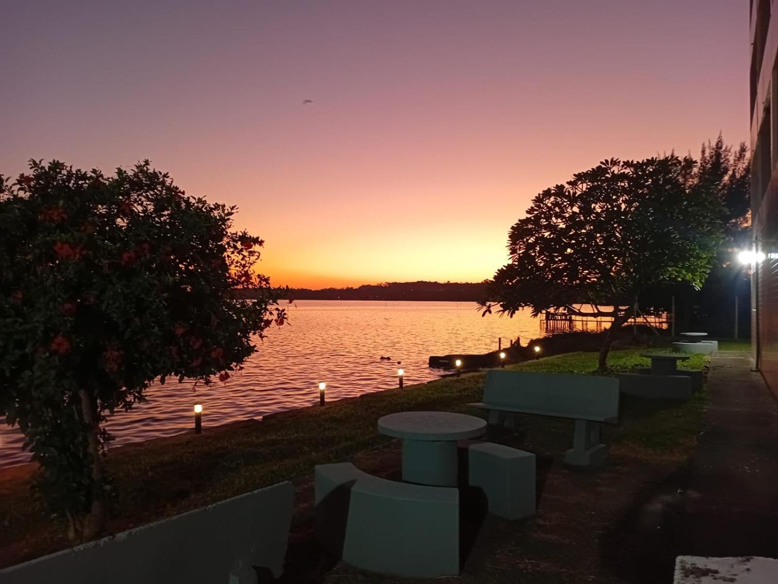 Hotel Lagoa Laguna Bagian luar foto